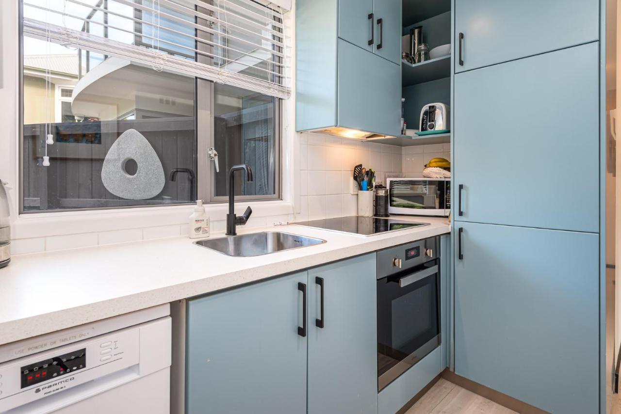 Апартаменты Riverside 1-Bed Apt - In The Heart Of The City Крайстчёрч Экстерьер фото